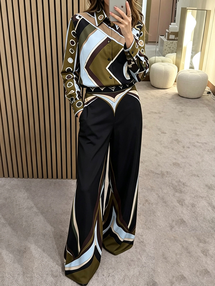 Silk Blouse Button - Setelan dua potong kemeja sutra bermotif