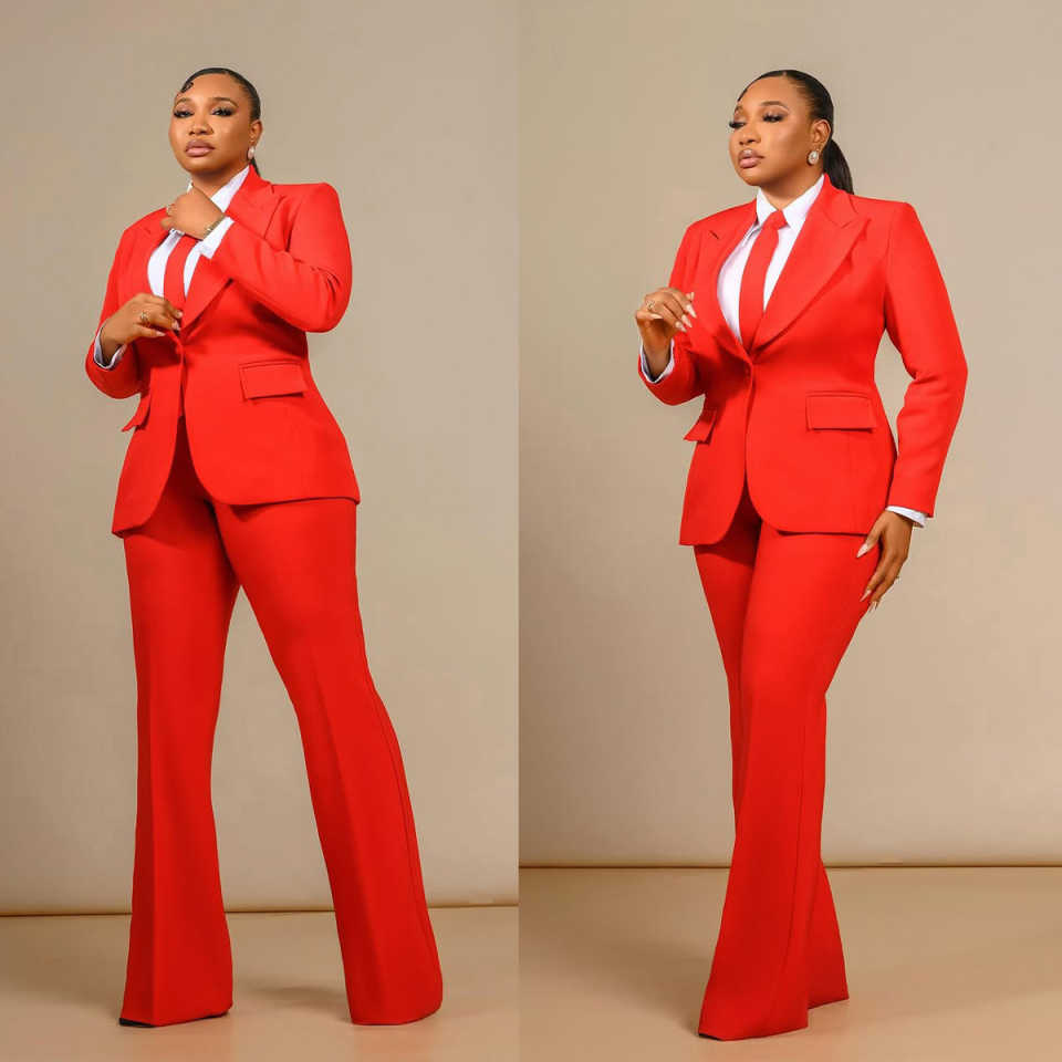 Women Formal Wear With Tie - Setelan Blazer Wanita Ukuran Besar yang