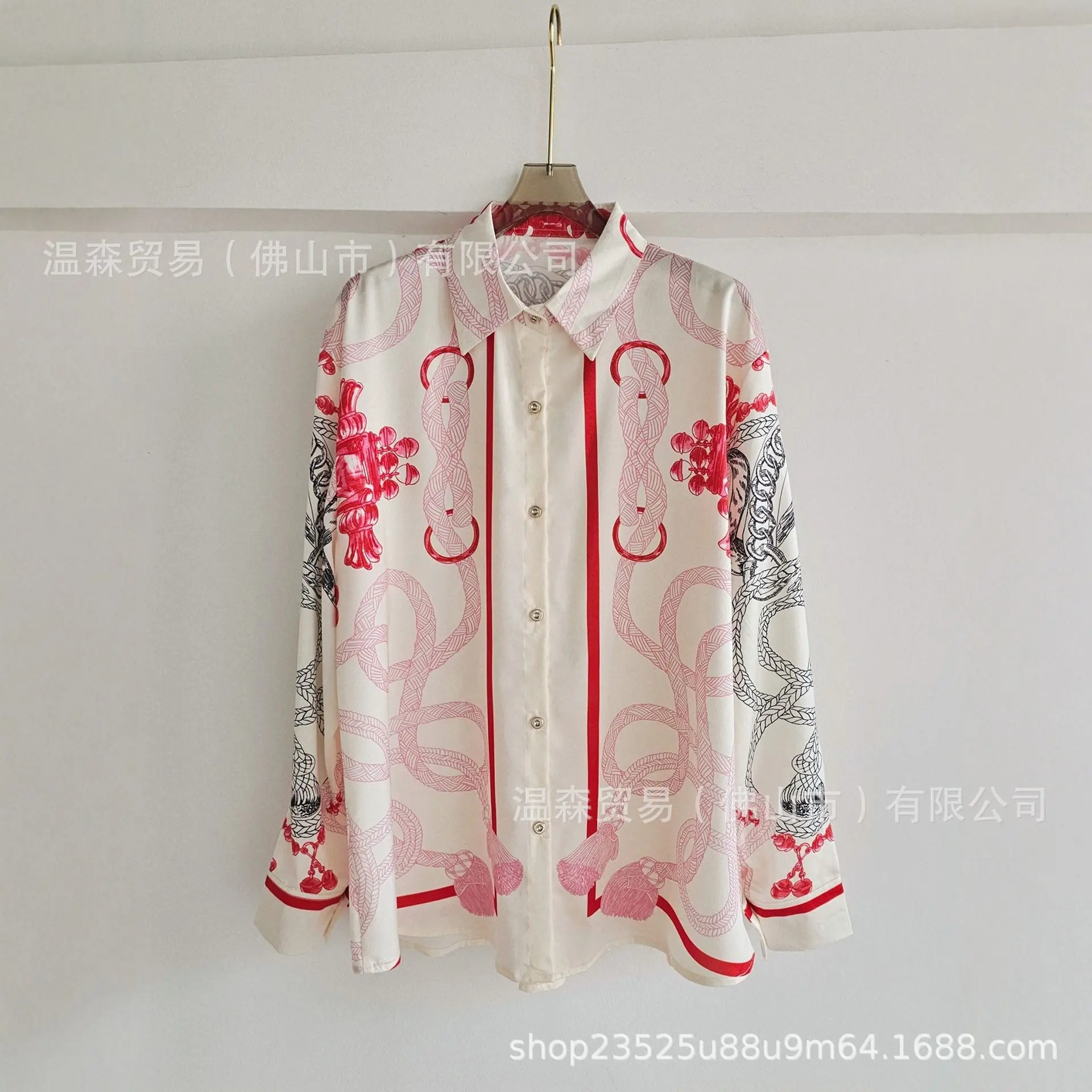 Setelan Dua Potong Motif Desai - Silk Blouse Button ulasan dan harga